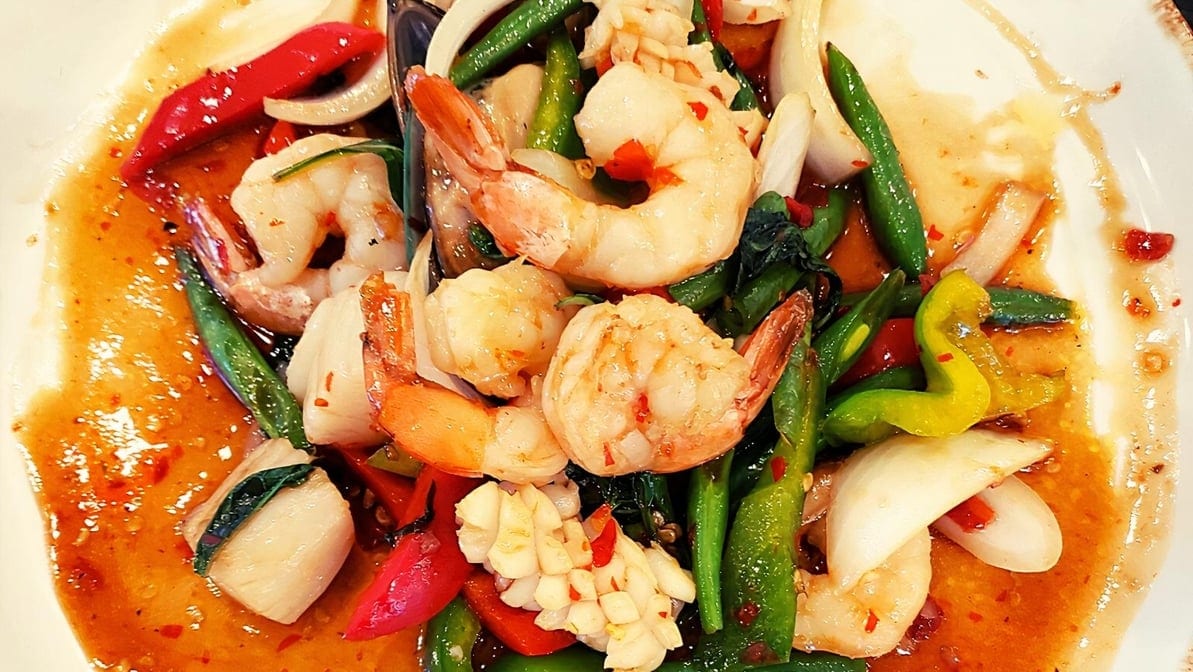 PLOY’S BASIL FAVORITE.